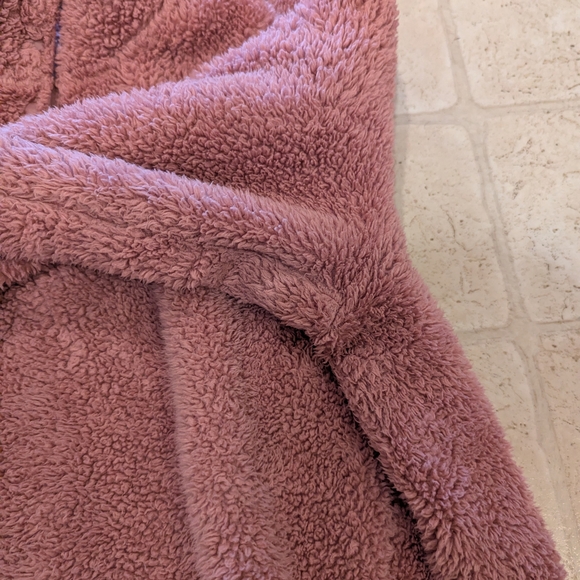 Cozy Pink Fleece Pullover - Picture 3 of 6